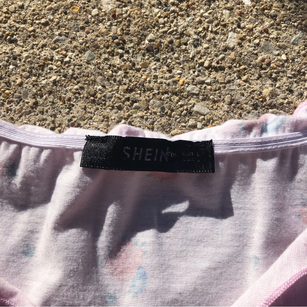 Shein Top - Picture 2 of 3